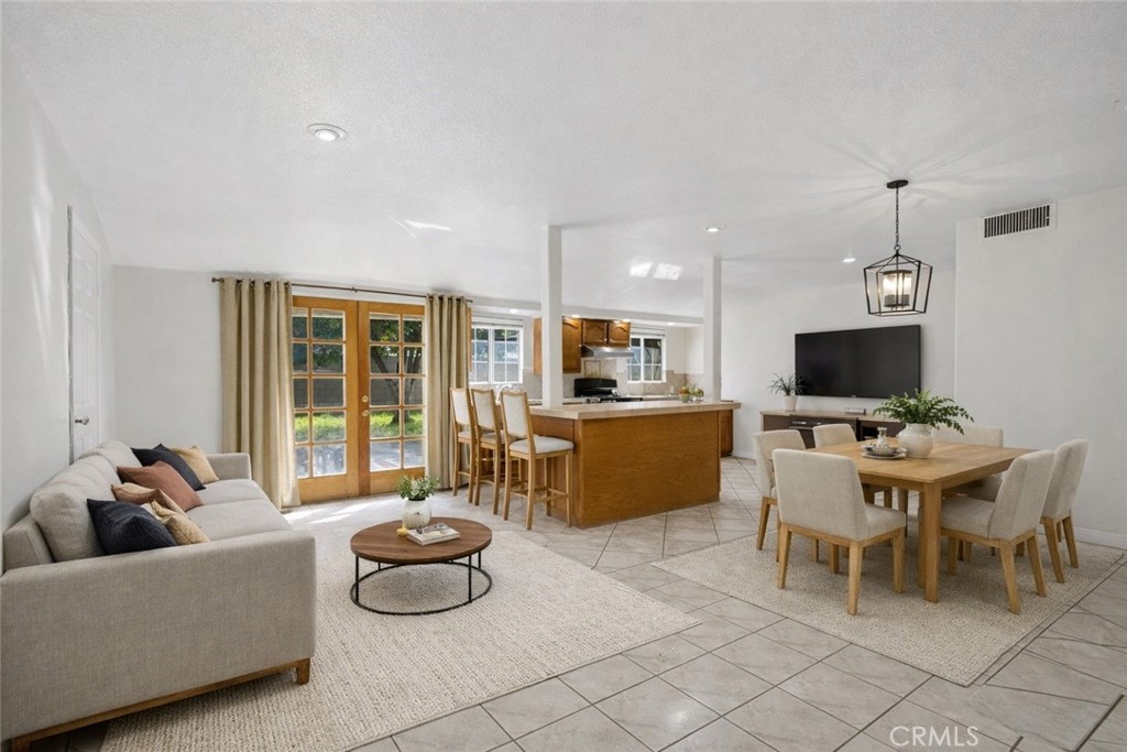 1420 Glenshaw Avenue