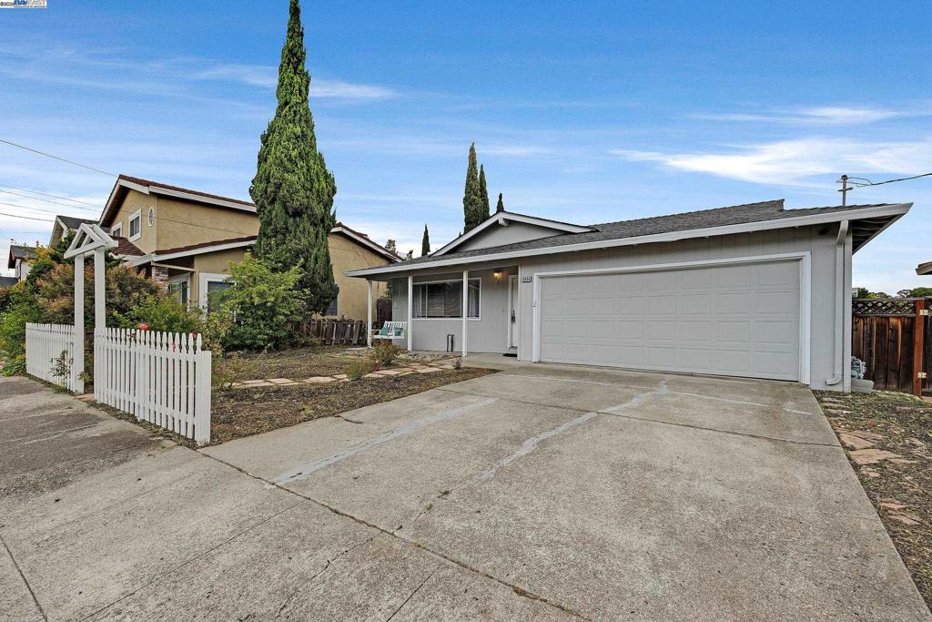 CASTRO VALLEY - Residential