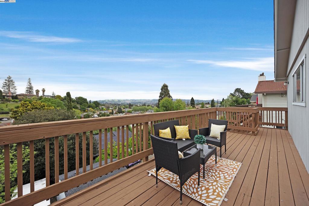 CASTRO VALLEY - Residential