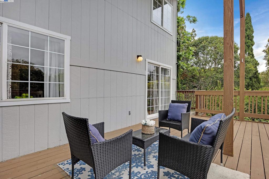 CASTRO VALLEY - Residential