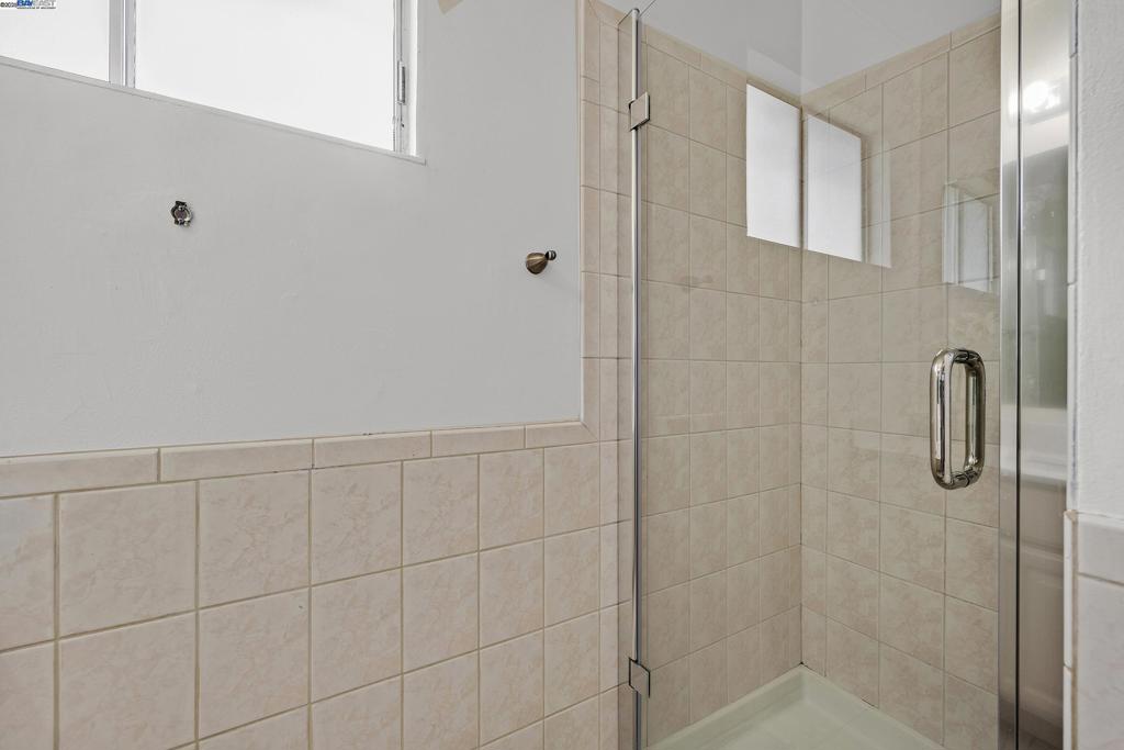 CASTRO VALLEY - Residential