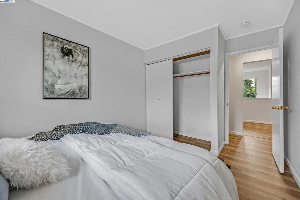 CASTRO VALLEY - Residential