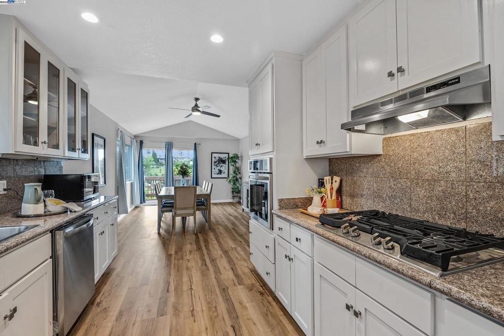 CASTRO VALLEY - Residential