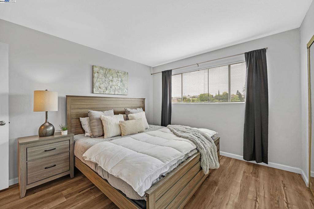 CASTRO VALLEY - Residential