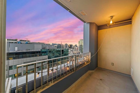 Tiny photo for 321 10th Ave AVE #2208, San Diego, CA 92101 (MLS # 260025150SD)