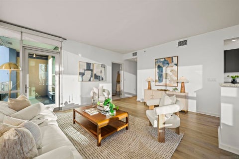 Tiny photo for 321 10th Ave AVE #2208, San Diego, CA 92101 (MLS # 260025150SD)