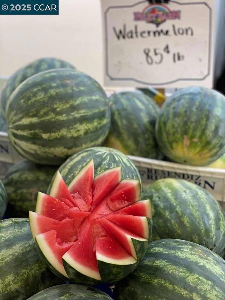 ROSSMOOR - Residential