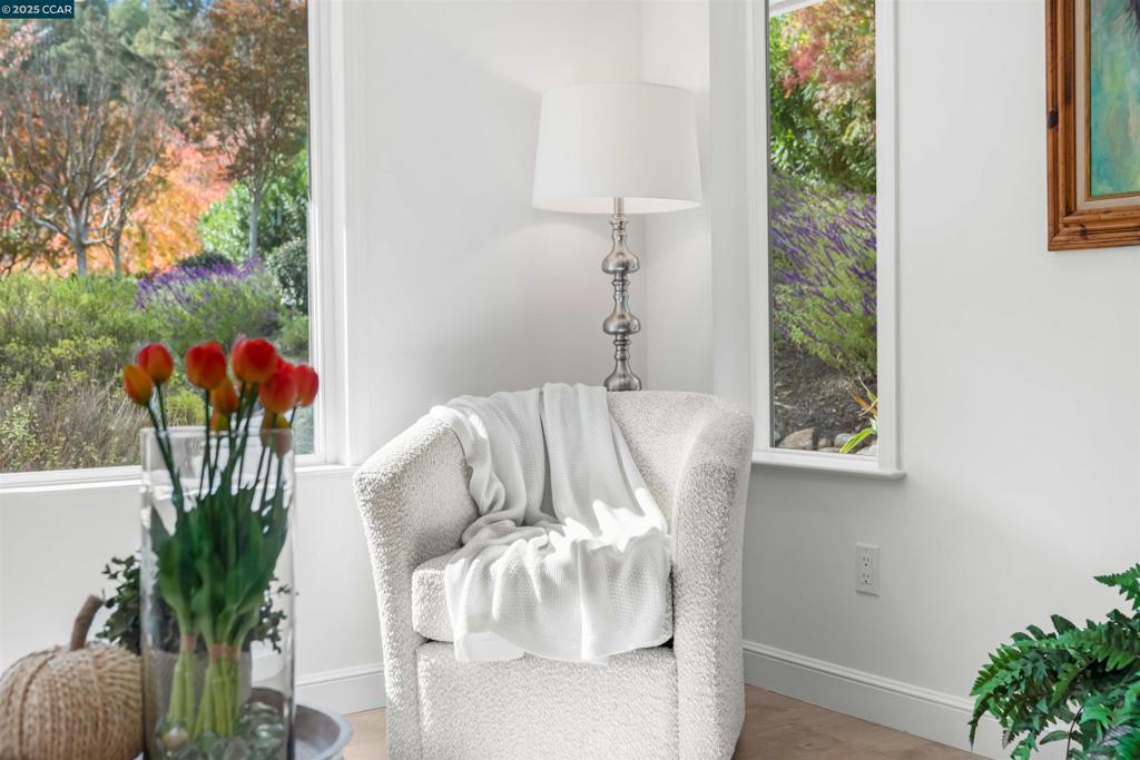 ROSSMOOR - Residential