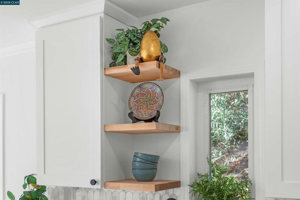 ROSSMOOR - Residential