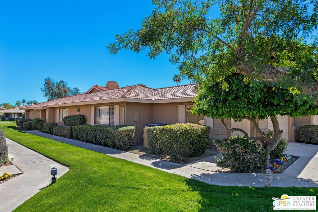 34 Camino Arroyo Place