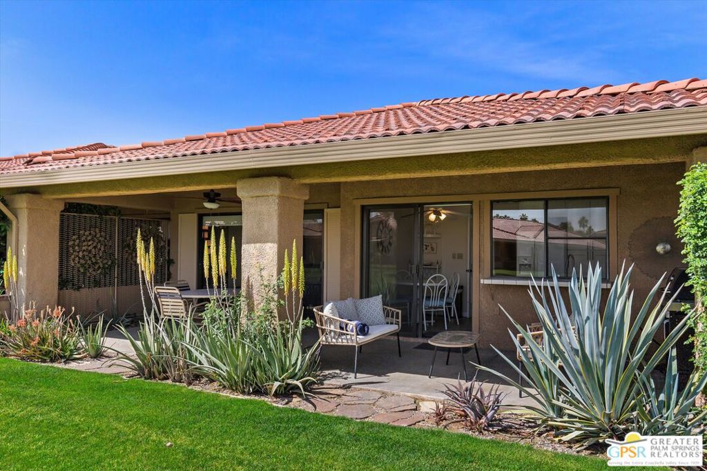 34 Camino Arroyo Place