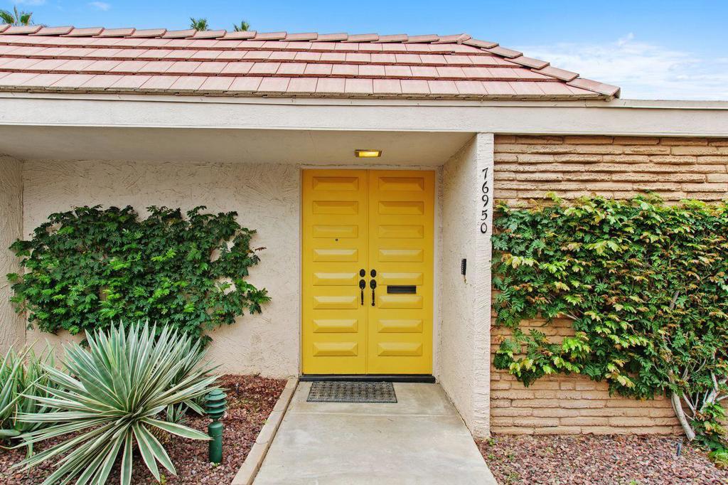 76950 Iroquois Drive