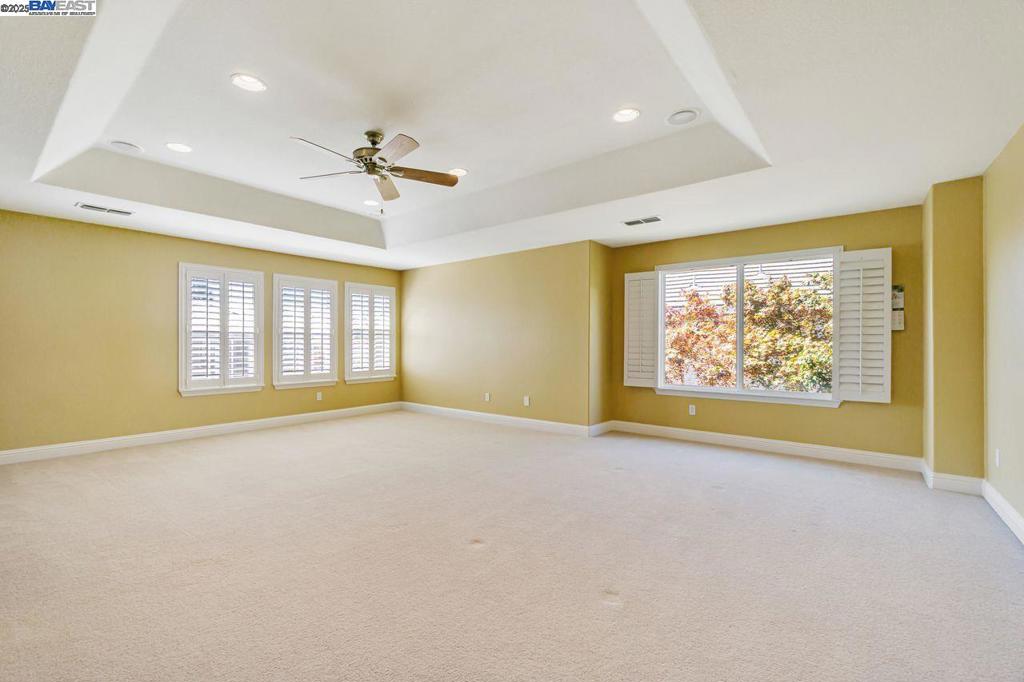 CRYSTAL RANCH - Residential