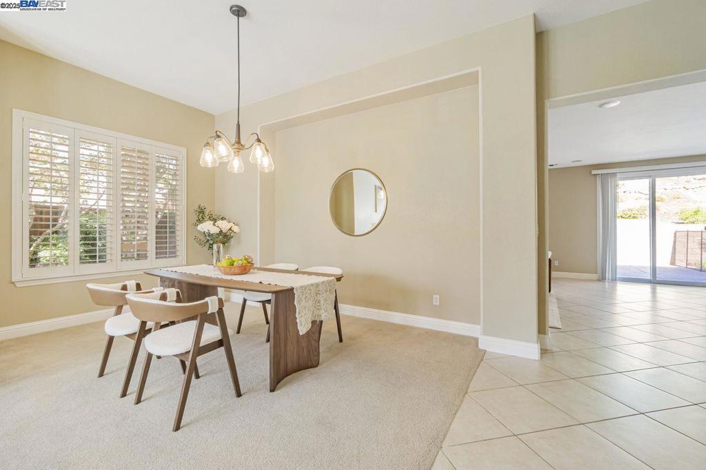 CRYSTAL RANCH - Residential