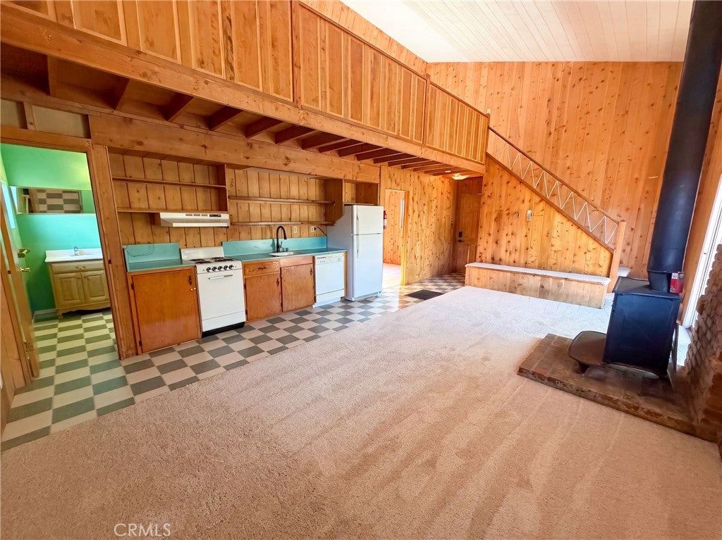 577 Oak Knoll