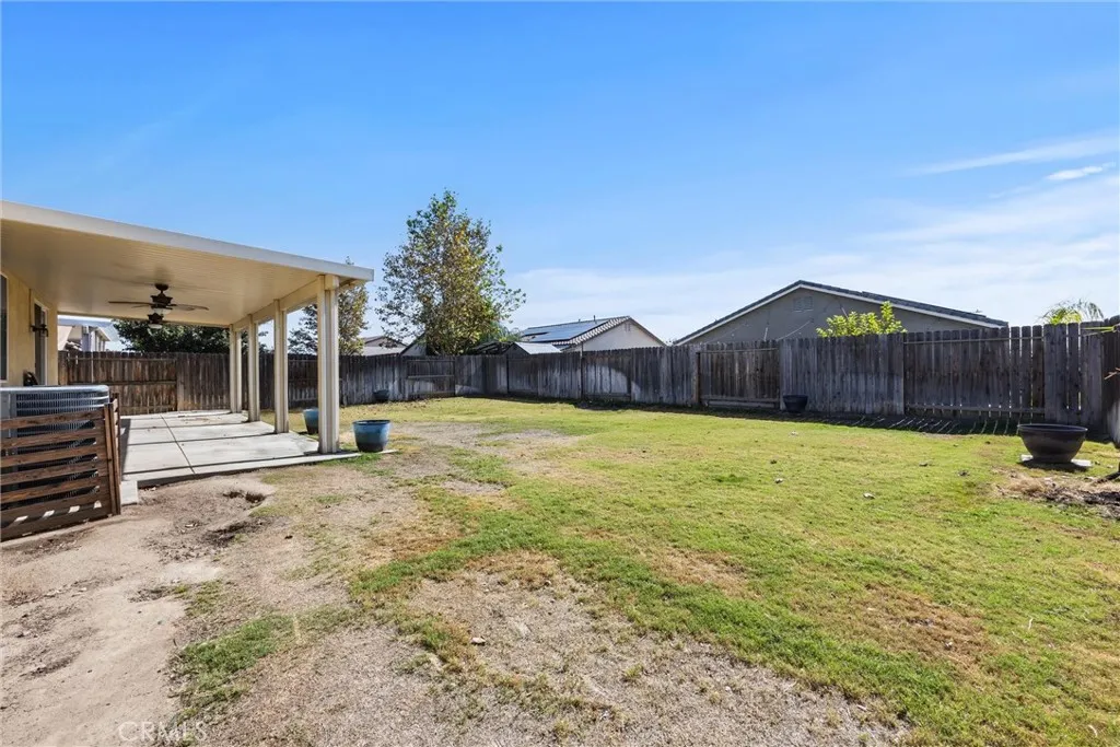 Bakersfield, California 93313, United States, 4 Bedrooms Bedrooms, ,2 BathroomsBathrooms,Residential,Active,232163