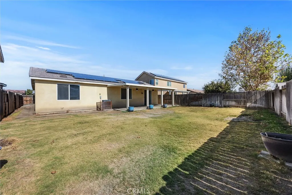 Bakersfield, California 93313, United States, 4 Bedrooms Bedrooms, ,2 BathroomsBathrooms,Residential,Active,232163