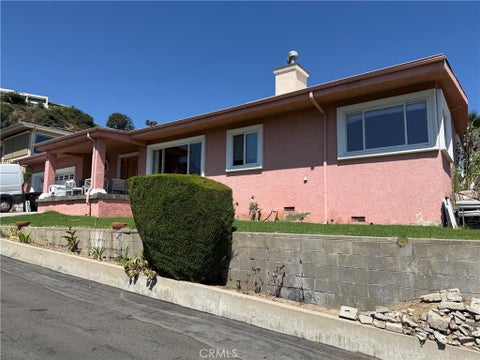 Photo of 1606 Glenmont Drive, Glendale, CA 91207 (MLS # GD26155511)