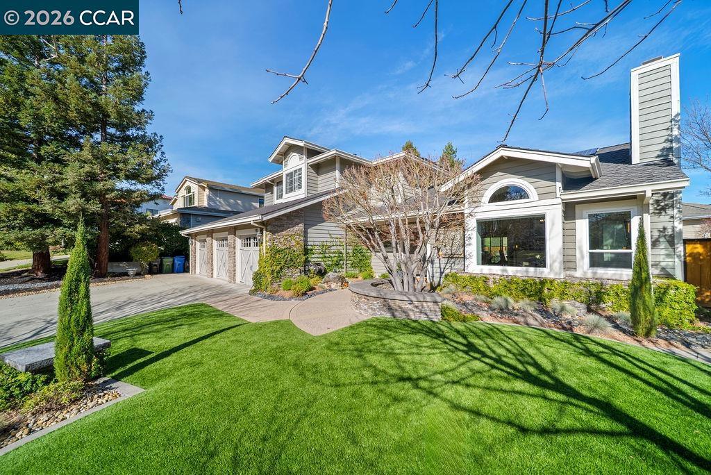 10 10 Crown Valley Ct