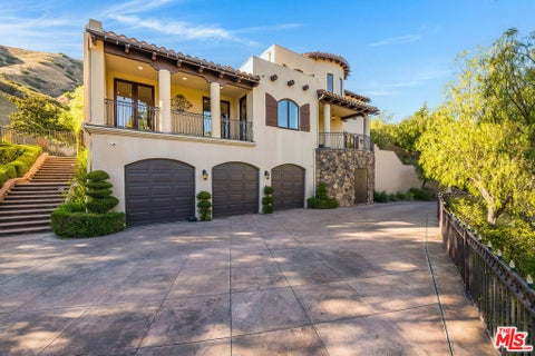 Tiny photo for 55 Coolwater Road, Bell Canyon, CA 91307 (MLS # 26861987)