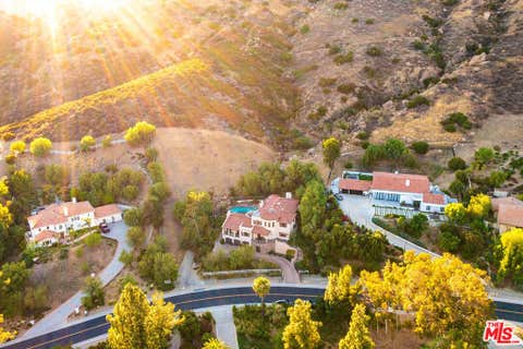 Tiny photo for 55 Coolwater Road, Bell Canyon, CA 91307 (MLS # 26861987)