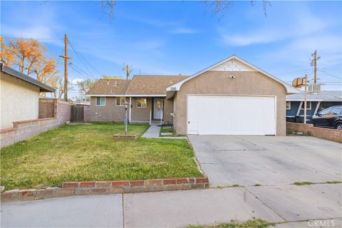 Photo of 1310 W Avenue H10, Lancaster, CA 93534 (MLS # SR26061545)