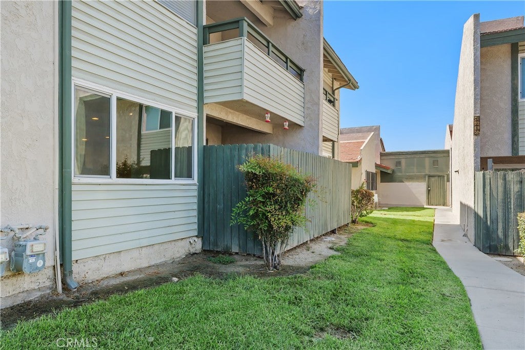 2255 St Chauilla 67