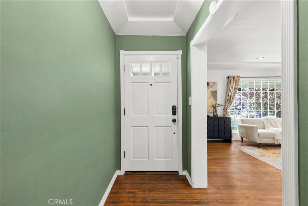 3966 Alcove Avenue