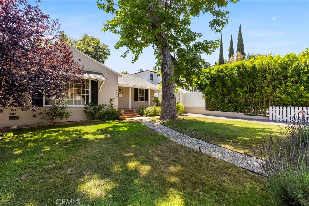 3966 Alcove Avenue