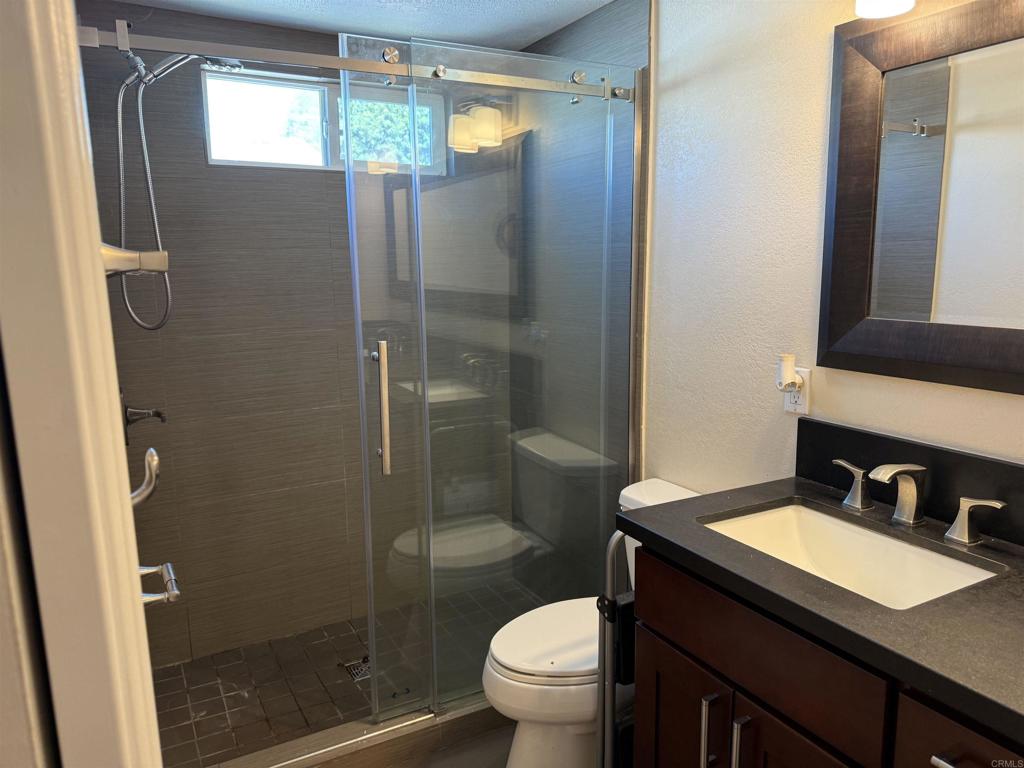 2907 S Santa Fe Avenue 64