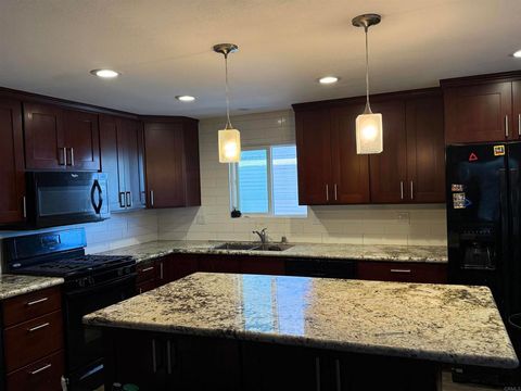 2907 S Santa Fe Avenue 64 San Marcos CA 92069