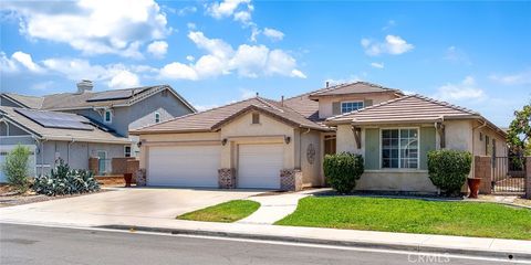 Photo of 5722 Canoe Drive, Eastvale, CA 92880 (MLS # TR25221006)