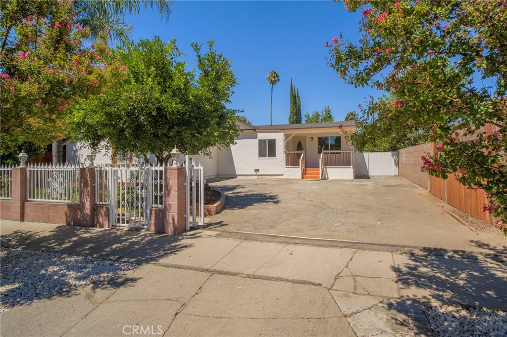 19143 19145 Jovan Street