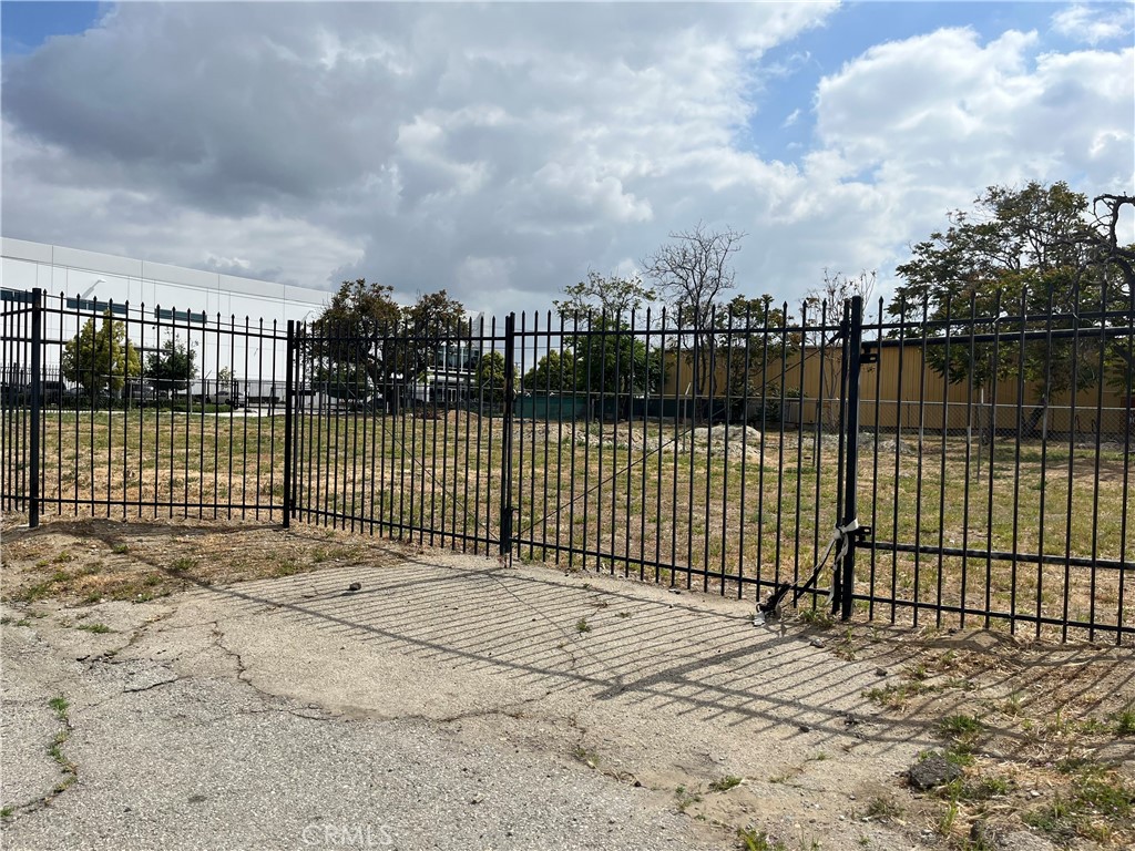 740 E California Street