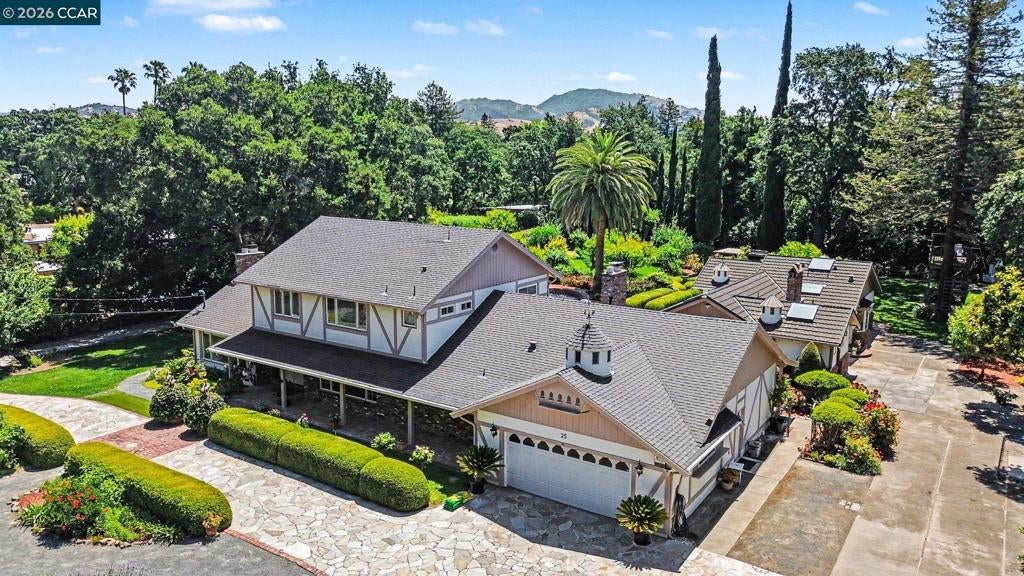 25 Amberwood Ln LN
