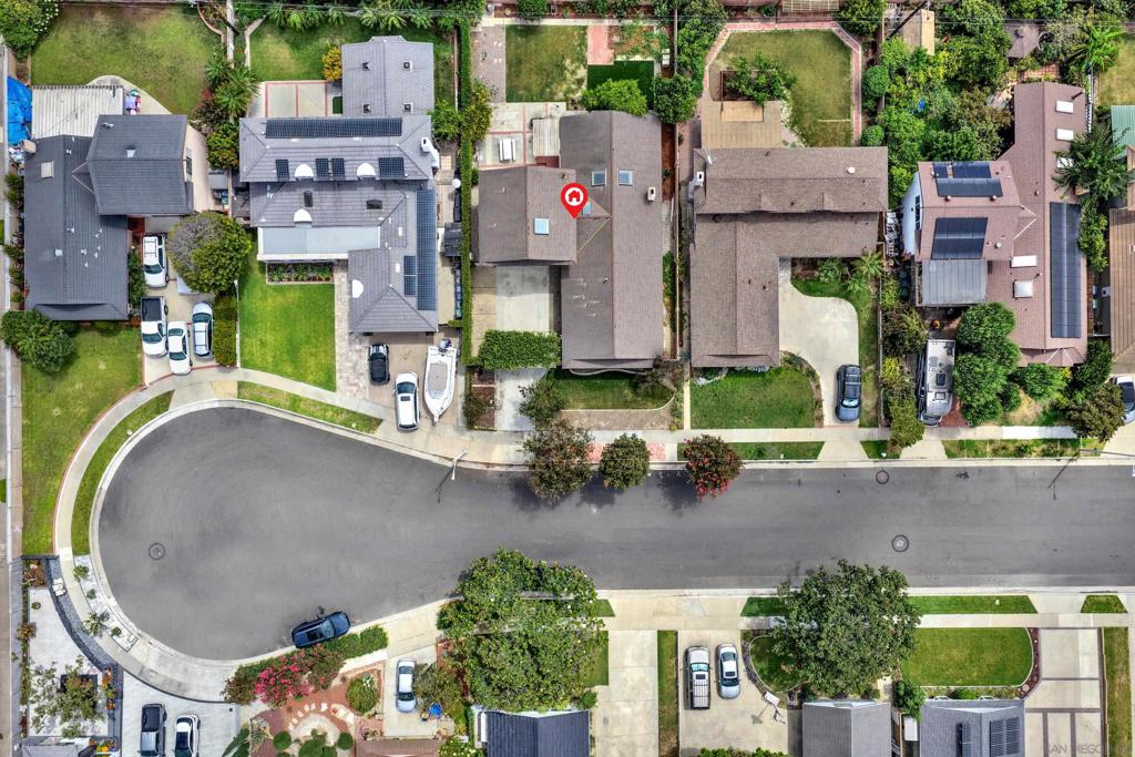 16538 Redwood Circle