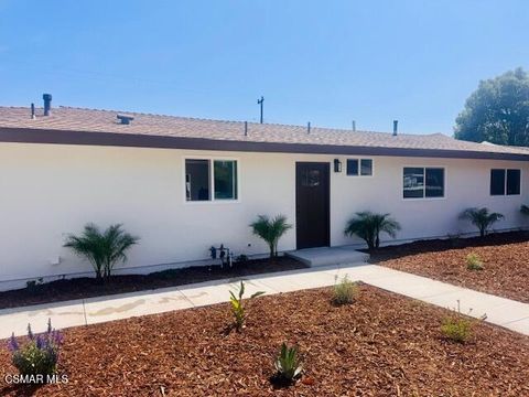 Photo of 1554 Ahart Street, Simi Valley, CA 93065 (MLS # 226002217)
