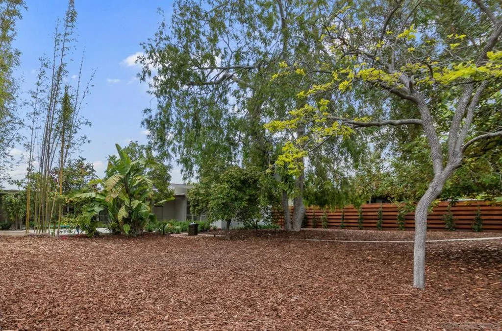 La Jolla, California 92037, United States, 2 Bedrooms Bedrooms, ,2 BathroomsBathrooms,Residential,Active,152294