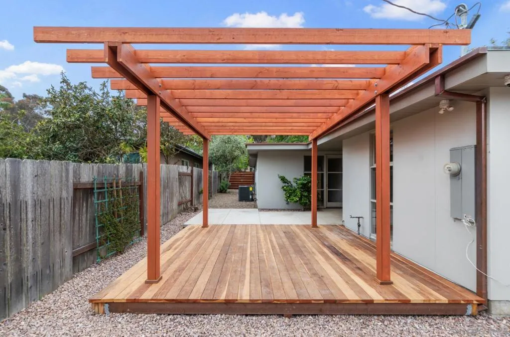 La Jolla, California 92037, United States, 2 Bedrooms Bedrooms, ,2 BathroomsBathrooms,Residential,Active,152294