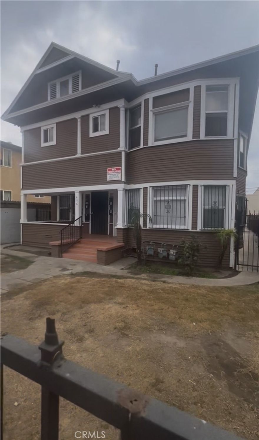 One VACANT 2 bedroom and 1 bath & One vacant 1 bedroom and 1 bath while the other TWO 1 bedroom and 1 bath are each rented out for $2200 each with  section 8 tenants in place. All units have been FULLY REMODELED and they are all in a FANTASTIC CONDITION. 



FOUR PARKING spots are available in the back and possible to built an ADU. 



This is a PERFECT PROPERTY for an FHA buyer (and buyer pays 3% concession towards buyer's closing costs) and live in one of the vacant units and have your mortgage paid for and still have a positive cash flow. Or for any investor who wants to rent them all out and have $9,500+ Plus in rental income.