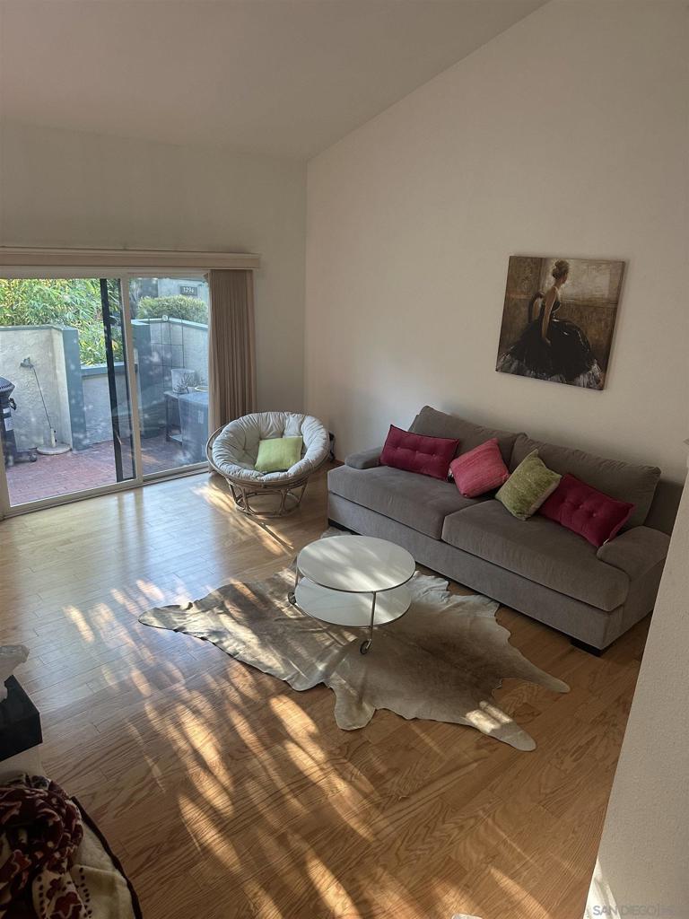 La Jolla - Residential Lease