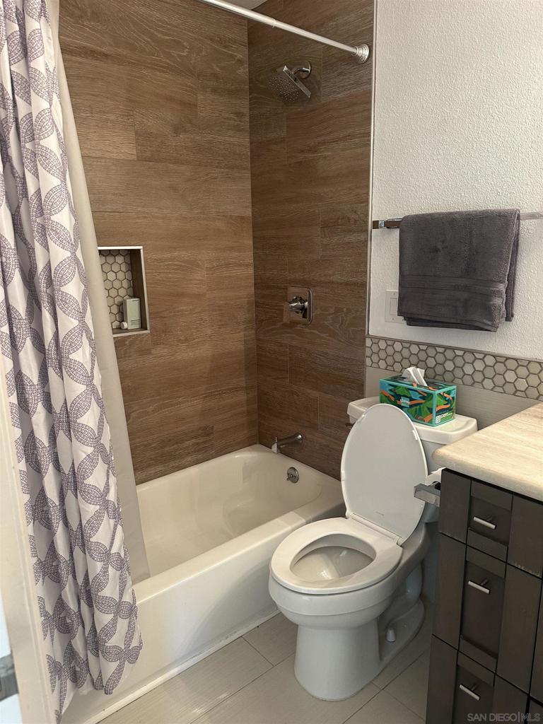 La Jolla - Residential Lease