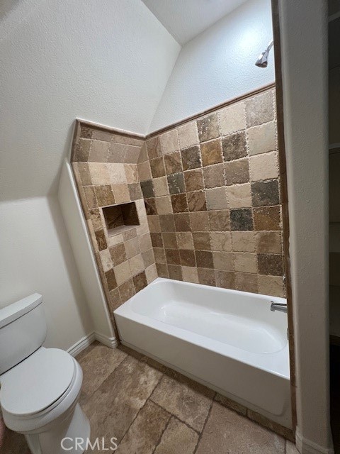 La Cuesta (110) - Residential Lease