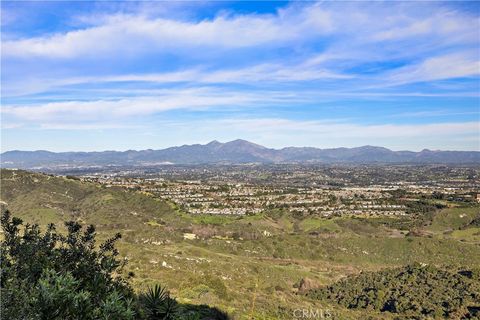 Photo of 3144 Bonn Drive, Laguna Beach, CA 92651 (MLS # LG26018445)