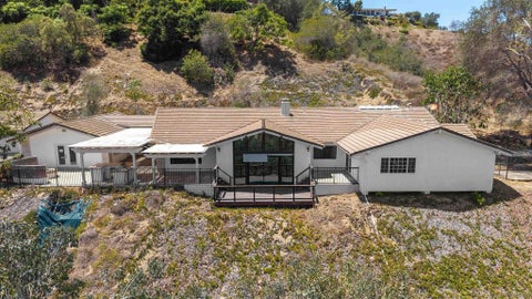 Photo of 3006 Skycrest Drive Dr, Fallbrook, CA 92028 (MLS # 260018295SD)