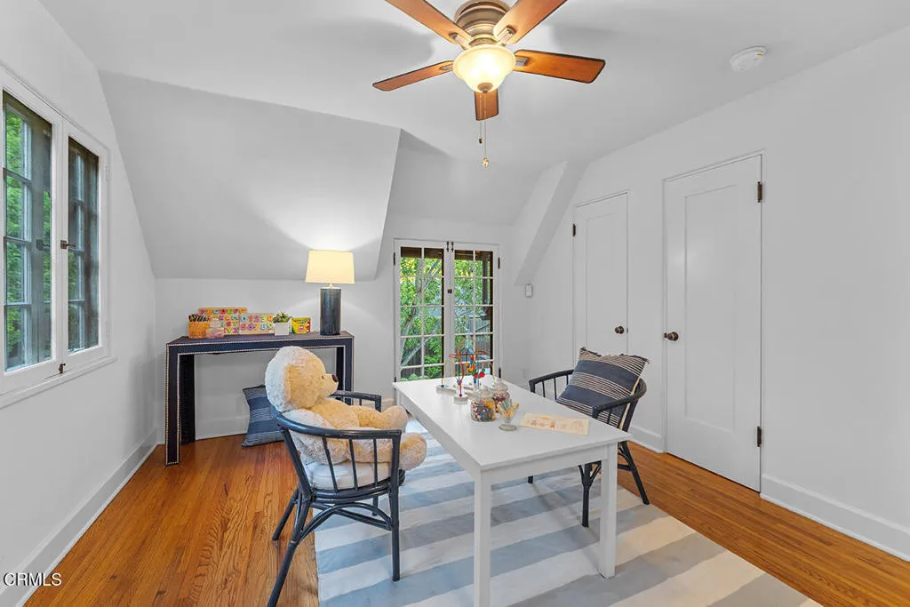 Pasadena, California 91108, United States, 3 Bedrooms Bedrooms, ,3 BathroomsBathrooms,Residential,Active,173774