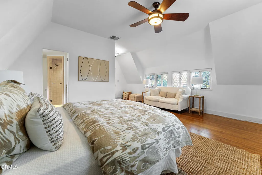 Pasadena, California 91108, United States, 3 Bedrooms Bedrooms, ,3 BathroomsBathrooms,Residential,Active,173774