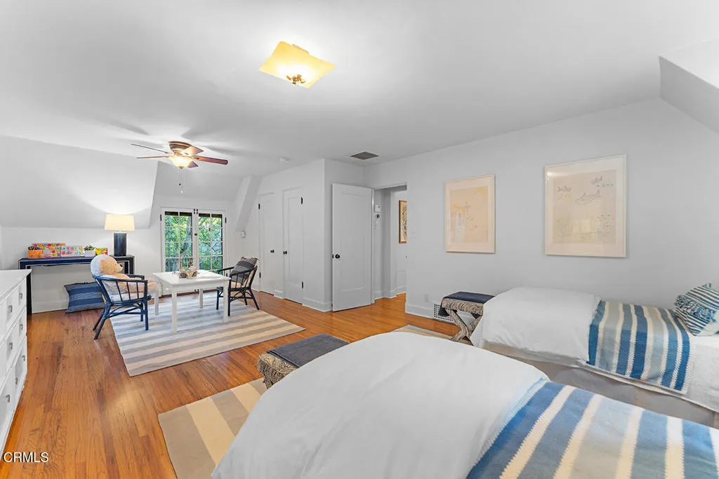 Pasadena, California 91108, United States, 3 Bedrooms Bedrooms, ,3 BathroomsBathrooms,Residential,Active,173774