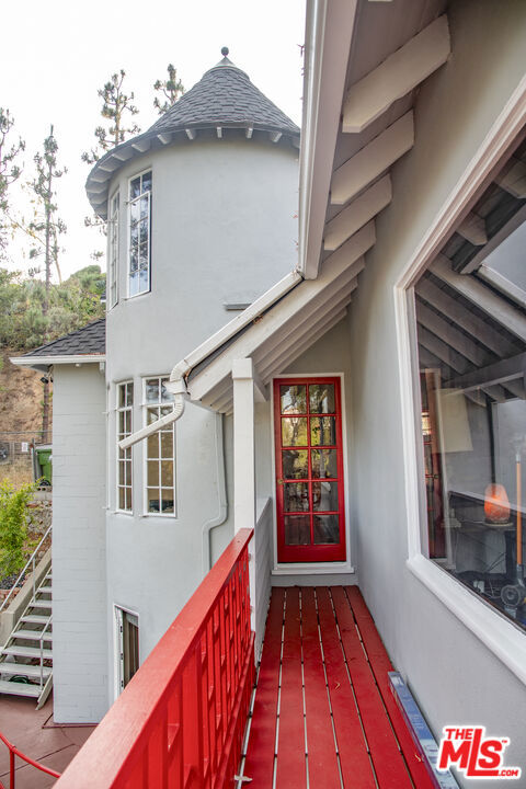 Properties 4 2882 Belden Drive