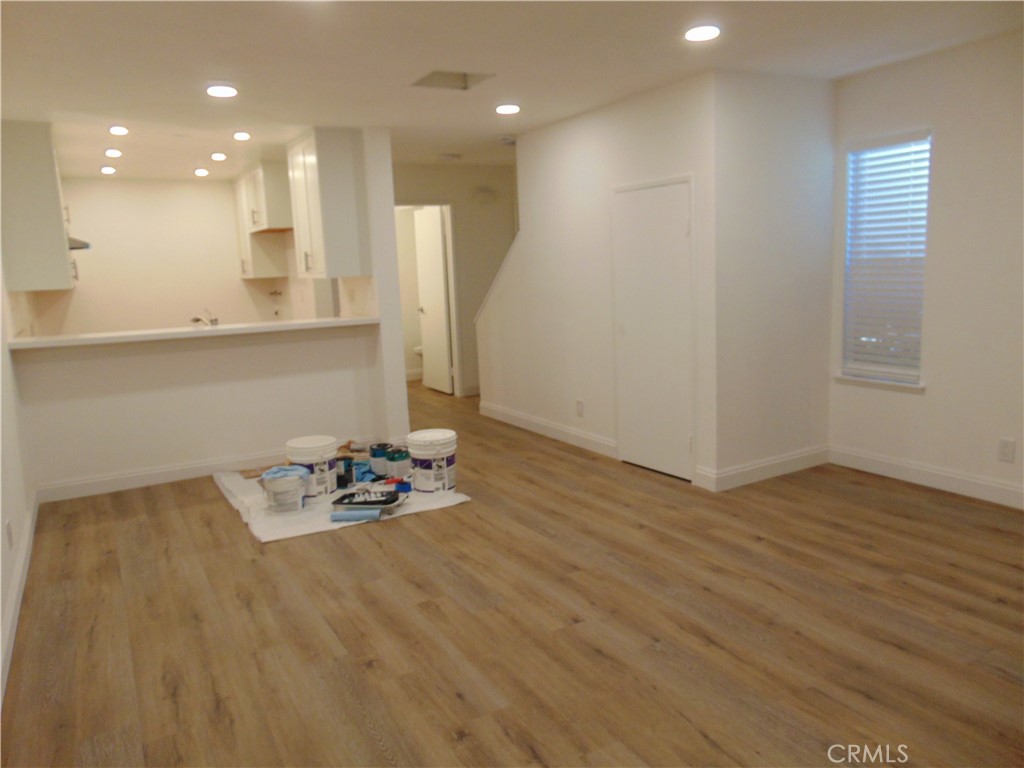 Lake Condos (CM) - Residential Lease